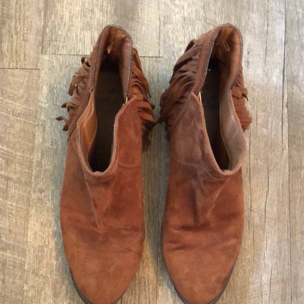 Fringe cowboy boots